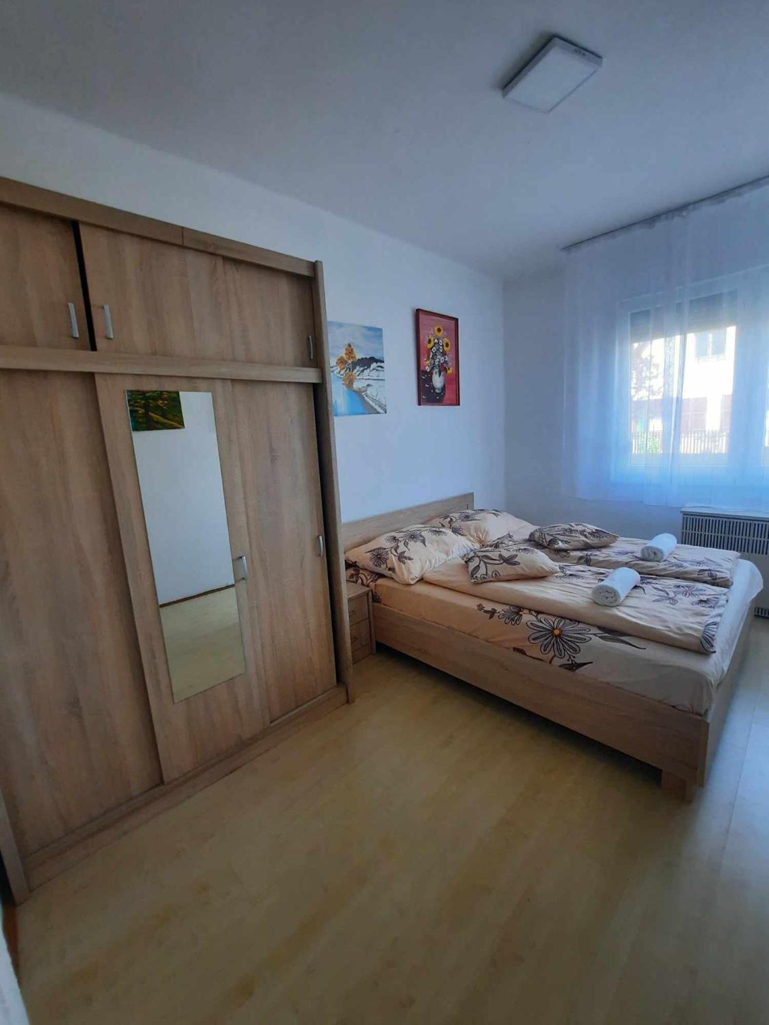 Galeria Vendeghaz Διαμέρισμα Hajdúszoboszló Εξωτερικό φωτογραφία